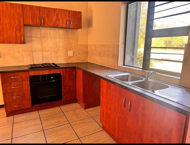2 BEDROOM PROPERTY TO RENT IN CASHAN